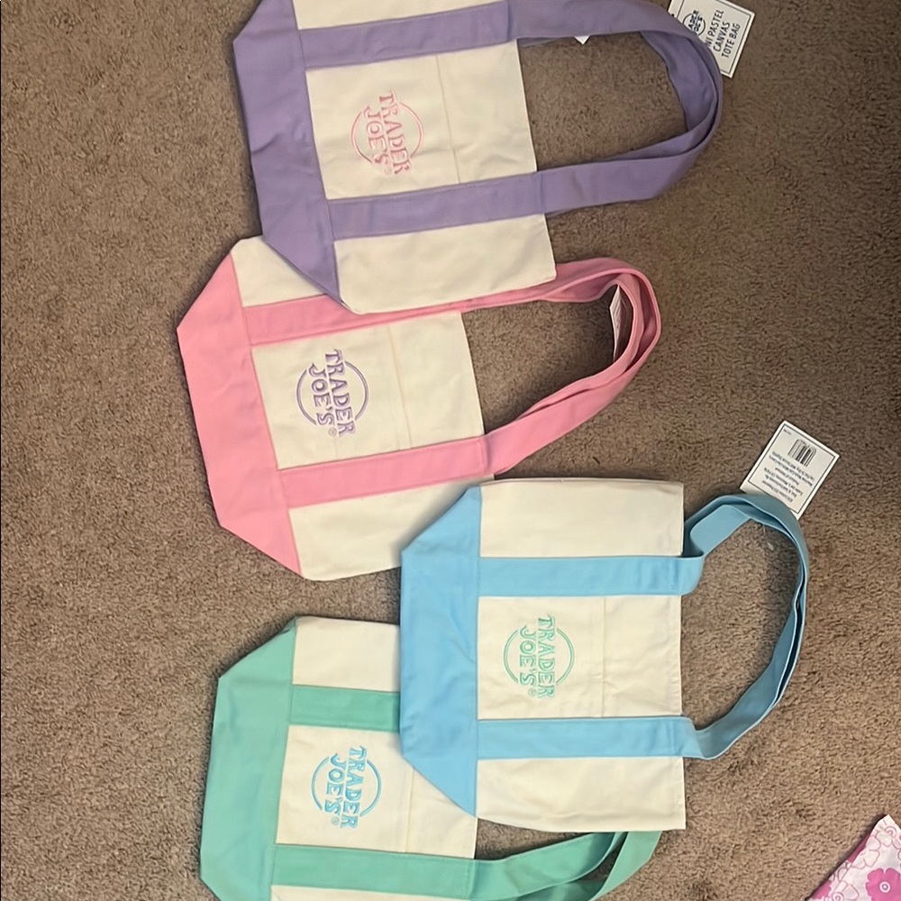 Trader Joe’s mini tote - pastel colors - NWT - ALL FOUR.